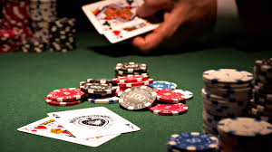 Panduan Menang di Meja Poker Online: Meningkatkan Keterampilan Anda